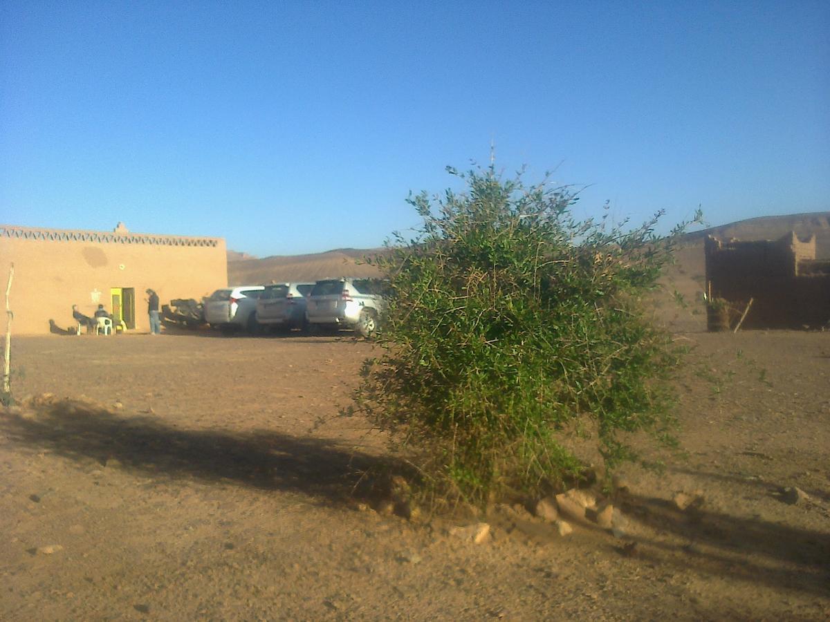 Auberge Camping Tafraoute Montagnes Hotel Tafraoute Sidi Ali Exterior photo